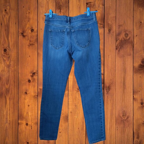 Old Navy Women's Size 4 Short Curvy Skinny Distressed Blue Jeans Casual Classic - Picture 4 of 4